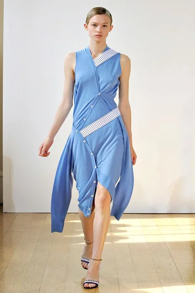 Look 9